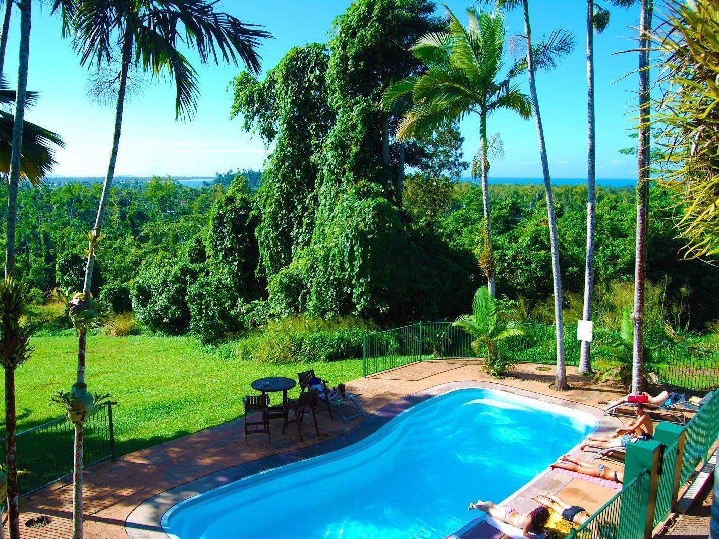 Jackaroo Treehouse Rainforest Retreat Mission Beach Exterior foto