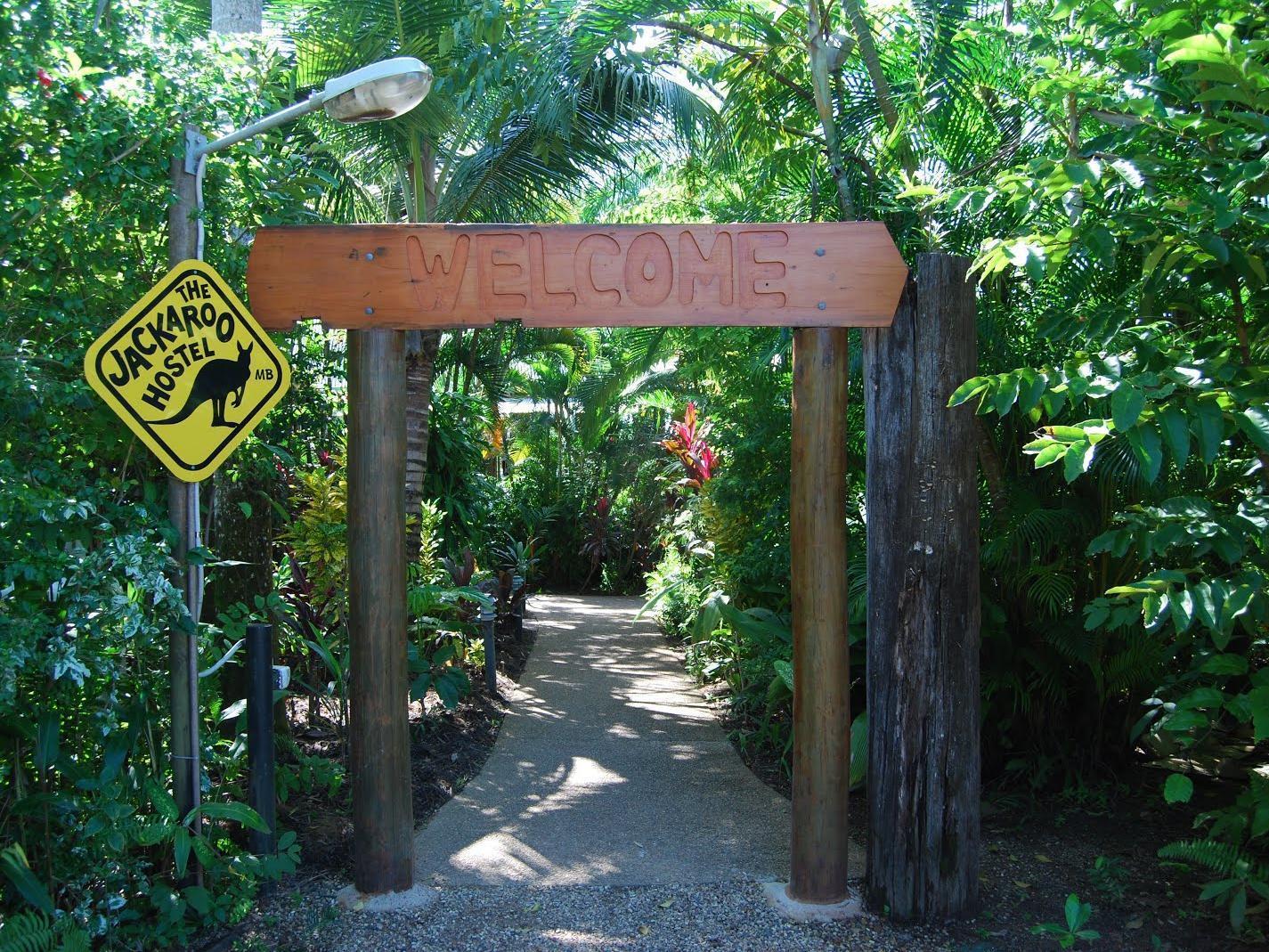 Jackaroo Treehouse Rainforest Retreat Mission Beach Exterior foto